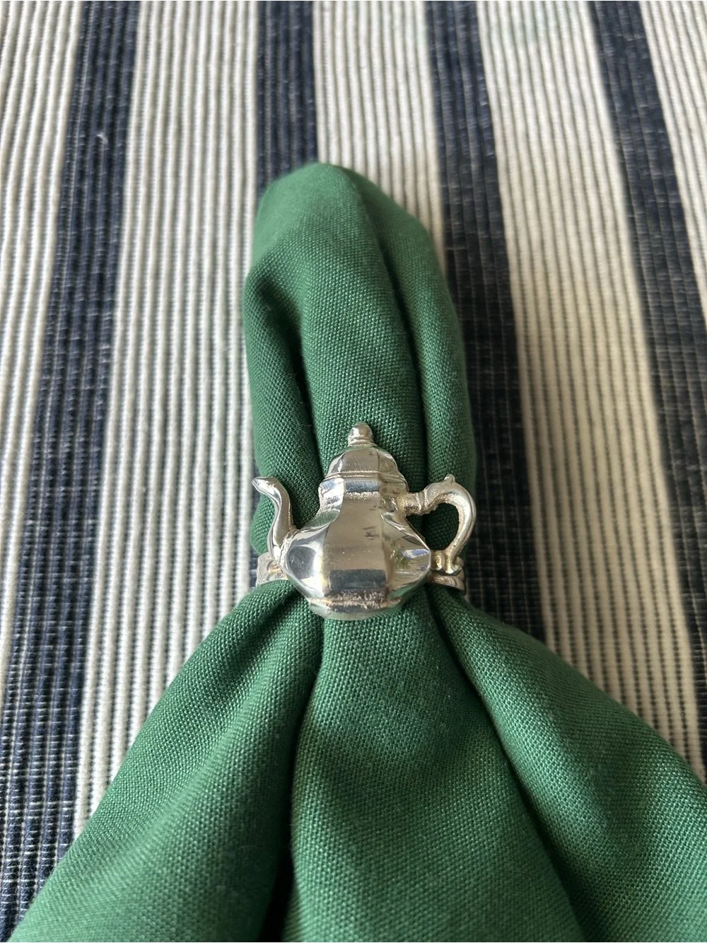 Silver Plated Teapot Set of Napkin Rings